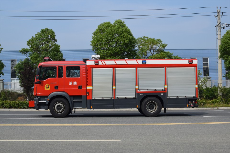 MAN高倍泡沫消防車(chē)